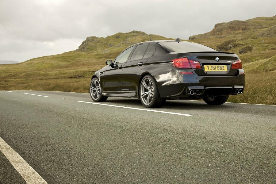  BMW M5 2012 года  (UK) (фото 23 из 27)